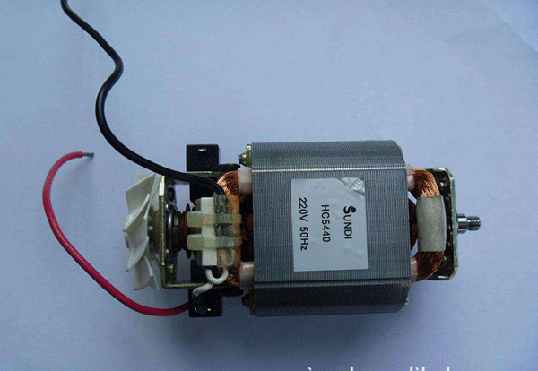 三相異步電動機對數(shù)速度控制方法分享。